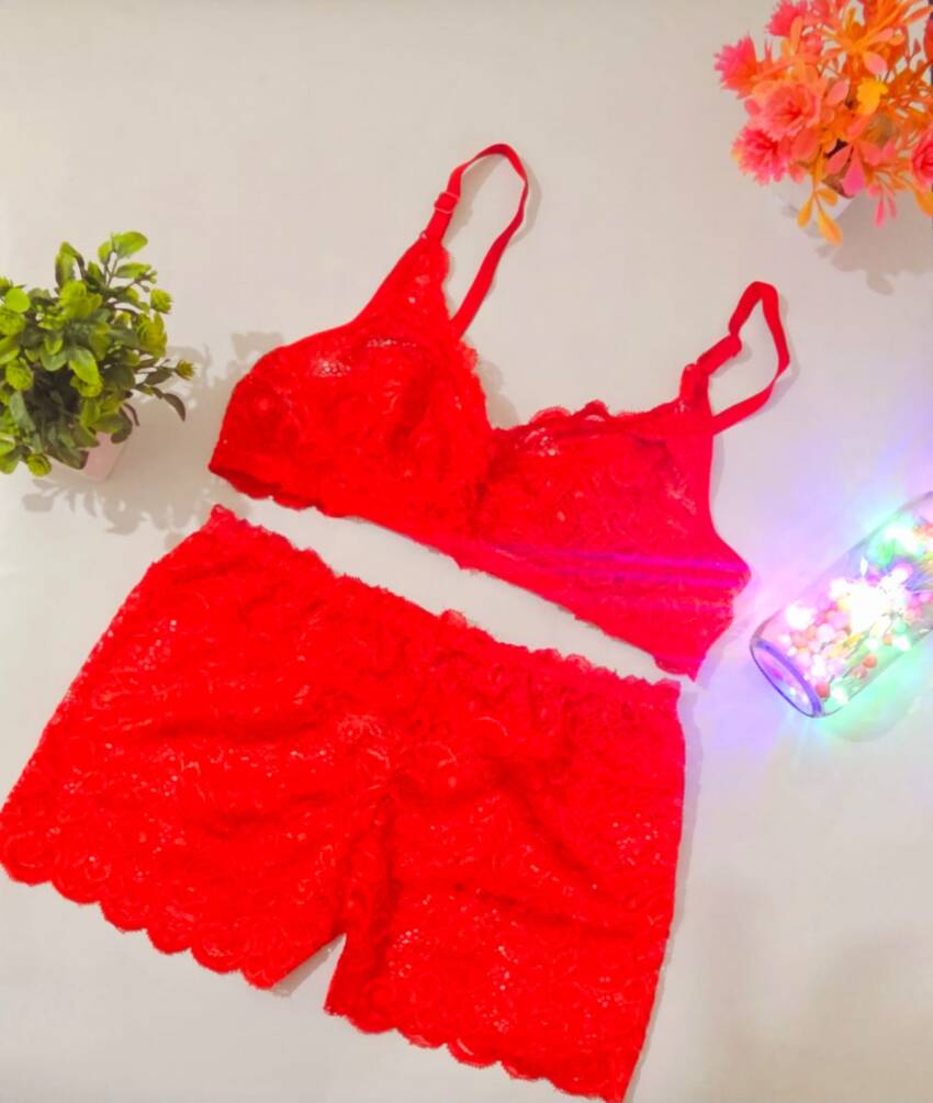 Flossy Cosy Lingerie Sets with Net febric